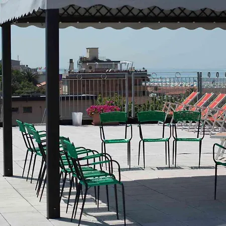 Casa Per Ferie Nostra Signora Tonfano Готель