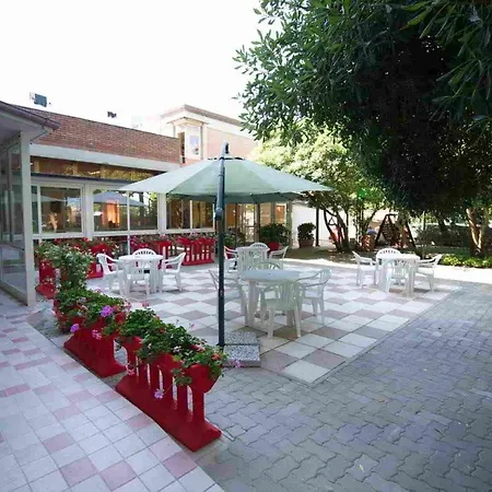 Casa Per Ferie Nostra Signora Tonfano
