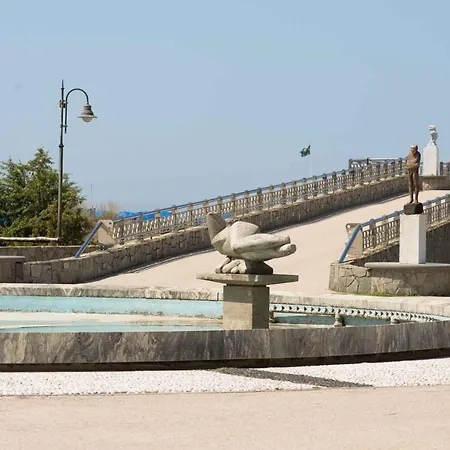 Casa Nostra Signora * Marina di Pietrasanta
