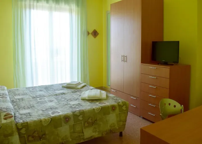 Casa Per Ferie Nostra Signora Tonfano Hotel