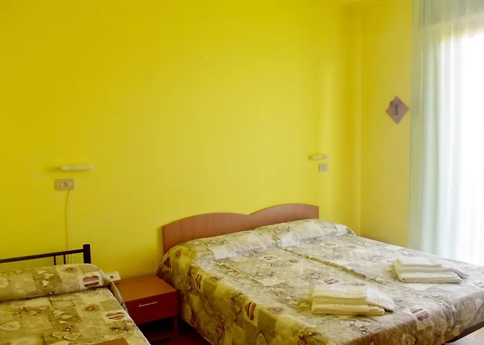 Casa Per Ferie Nostra Signora Tonfano Hotel