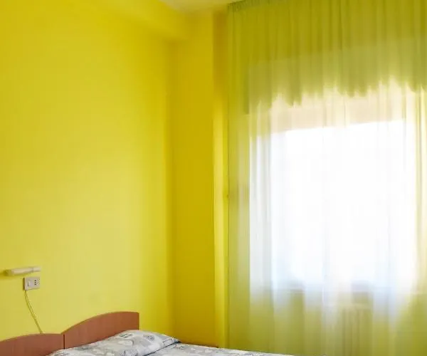 Casa Per Ferie Nostra Signora Tonfano Hotel